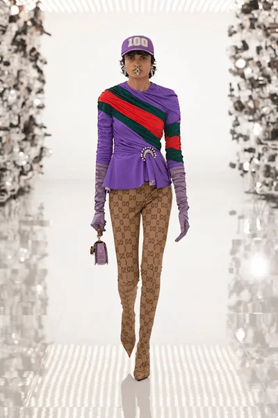 Look 10